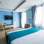 Blue Ocean Beachside Hotel Danang