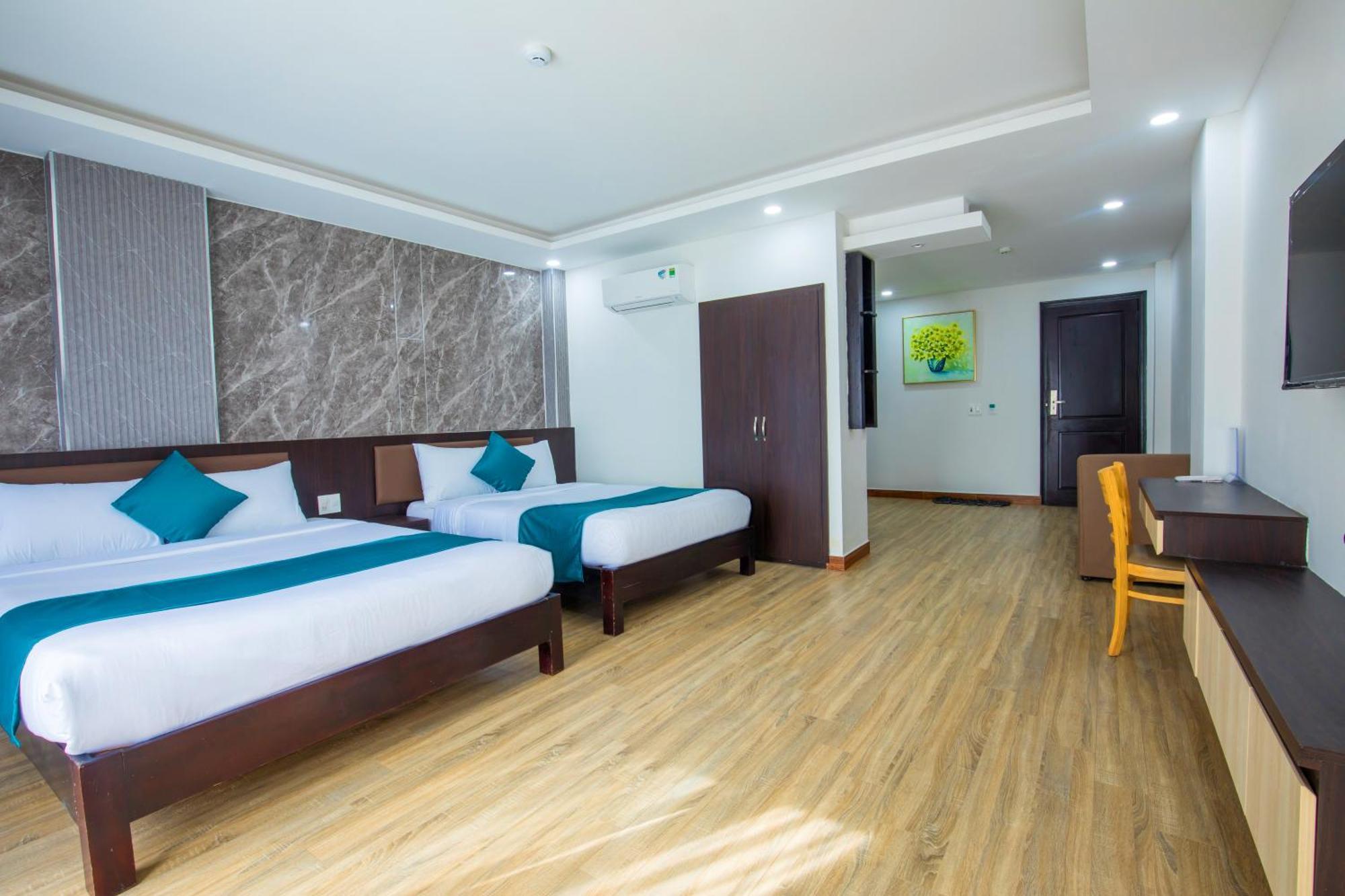 Blue Ocean Beachside Hotel