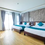 Blue Ocean Beachside Hotel Danang